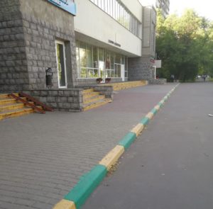 Разметка бордюрного камня