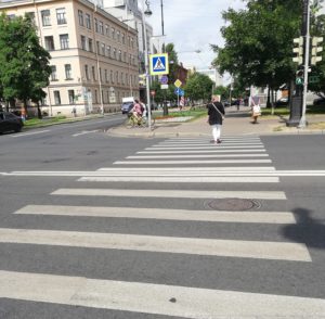 Дорожная разметка пешеходный переход